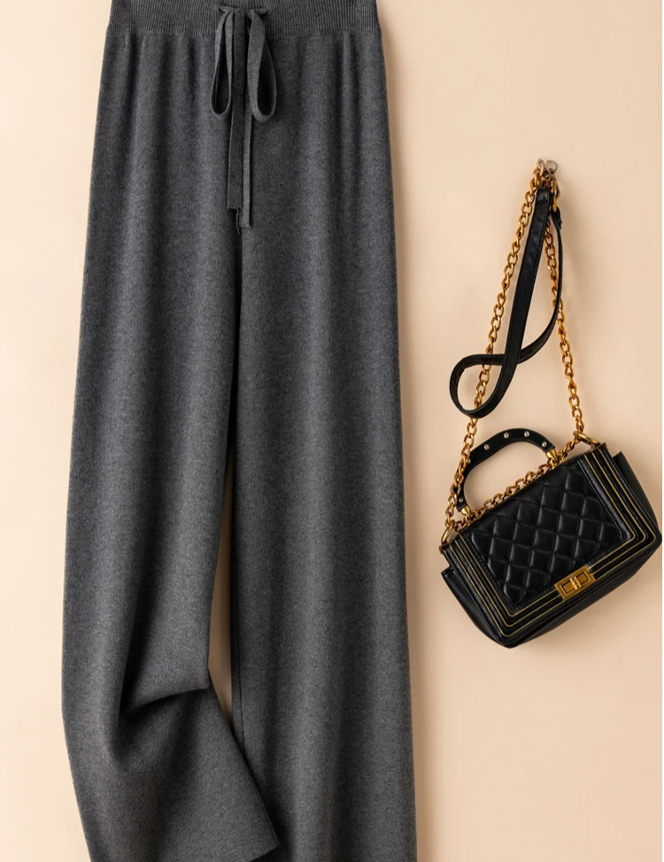 Soft wide-leg trousers for women – Aurelle