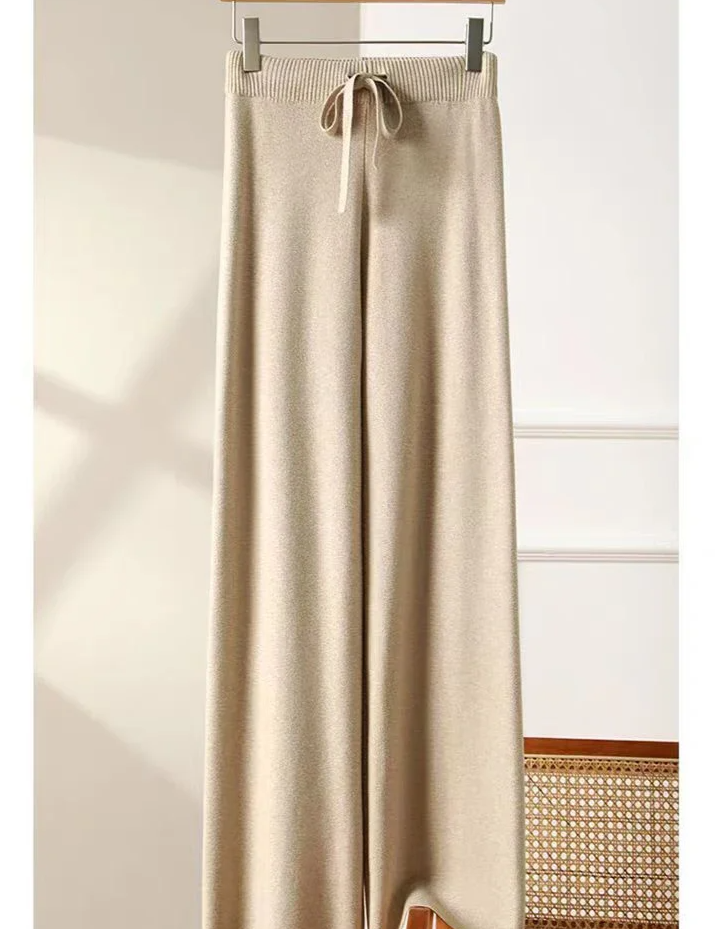 Soft wide-leg trousers for women – Aurelle