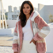 Zacht fluffy vest met capuchon voor dames - Farra