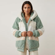 Zacht fluffy vest met capuchon voor dames - Farra