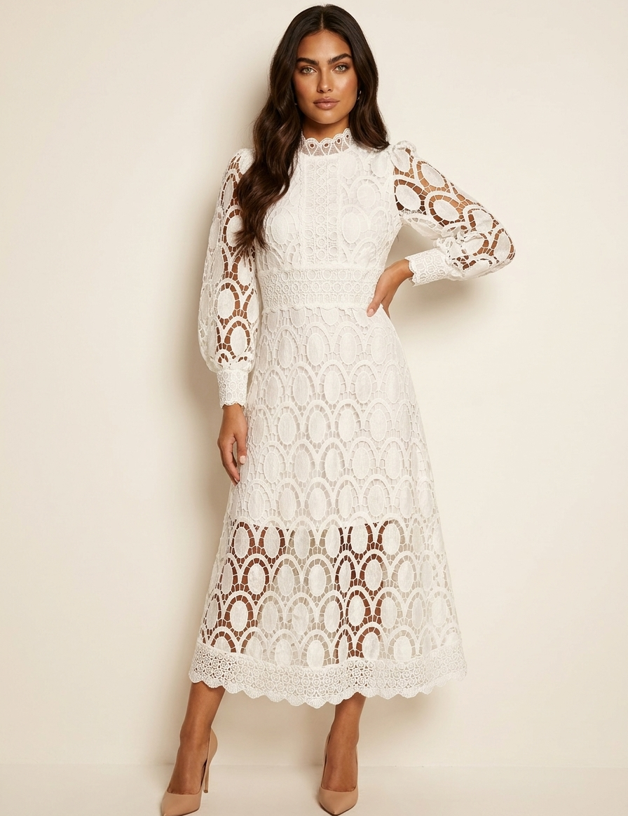 Elegant lace maxi dress – Amélie