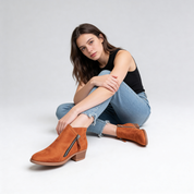 Leren enkellaarsjes met blokhak voor vrouwen